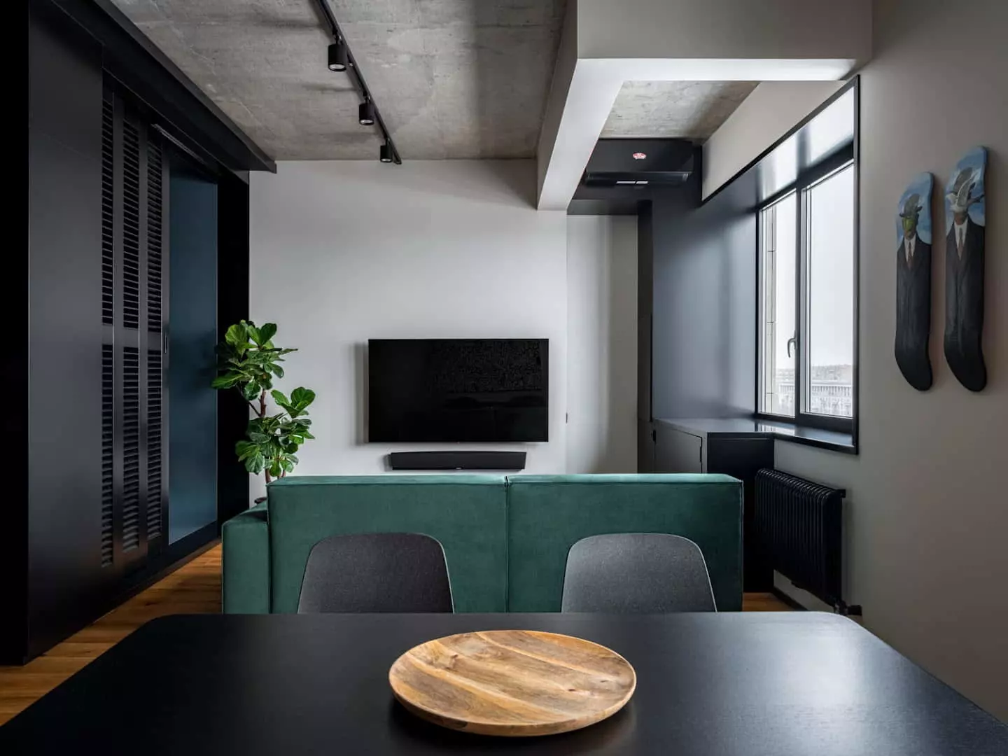 nét tối giản bên trong căn hộ 42 m2 đã mang đến sự thay đổi mới về một không gian sống thông thoáng và đầy đủ tiện ích