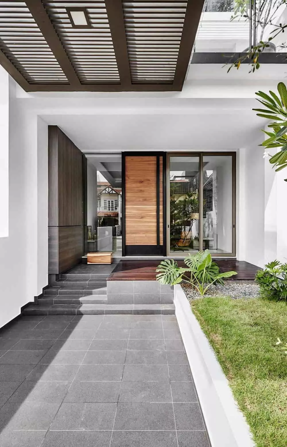 thiết kế sân trước nhà phố kết hợp để xe